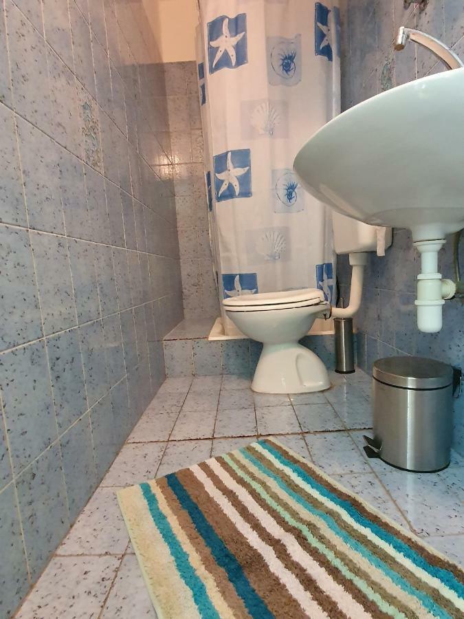 Apartments Slavica ラブ エクステリア 写真